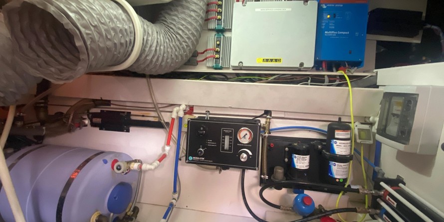 Elan Power 42