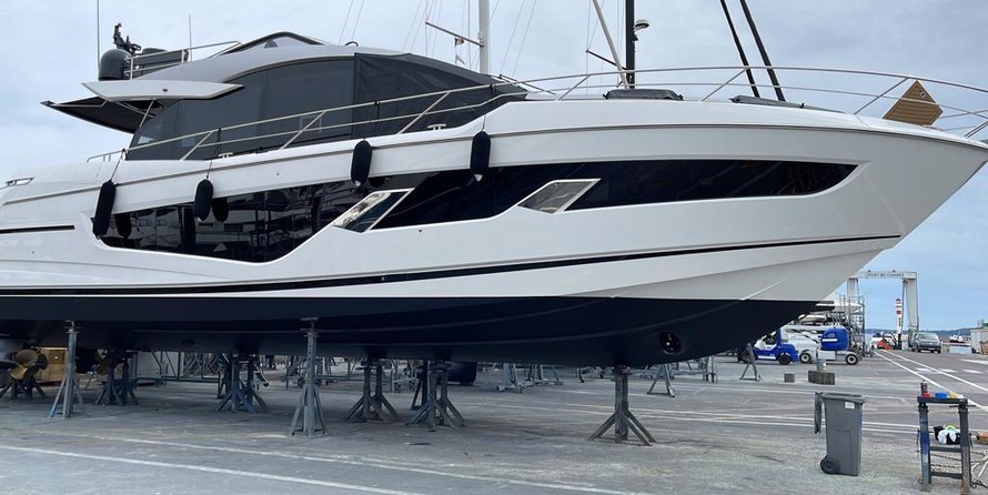 Sunseeker 65 SPORT YACHT