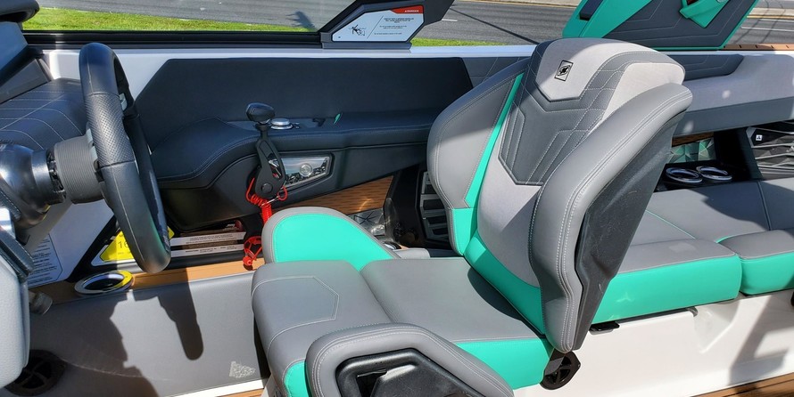 Super Air Nautique G23