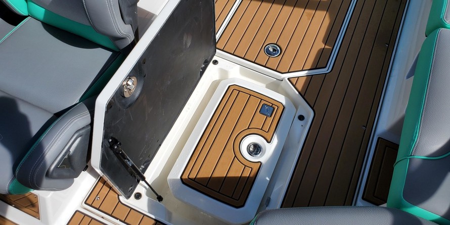 Super Air Nautique G23