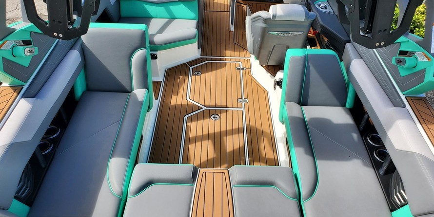 Super Air Nautique G23