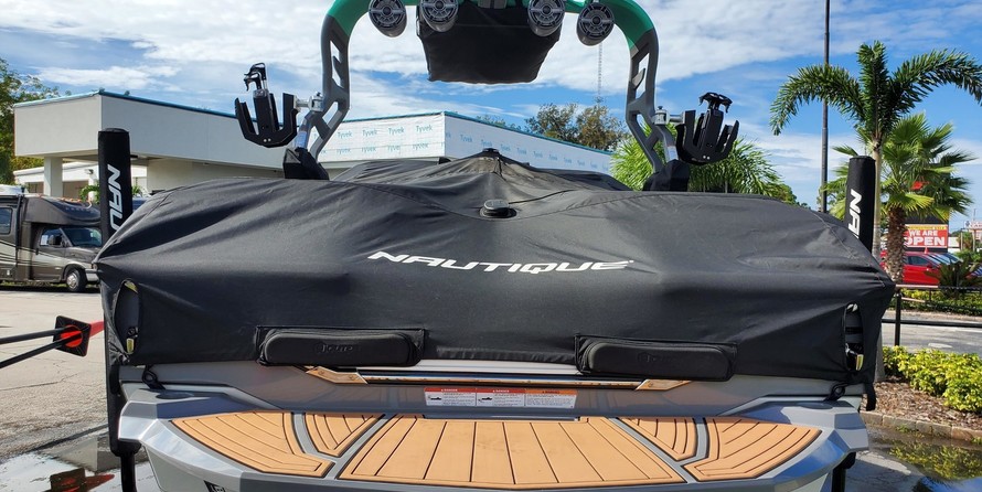 Super Air Nautique G23