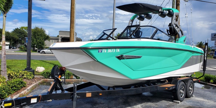 Super Air Nautique G23