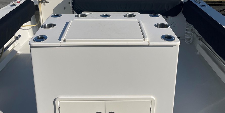 Parker 2820 XLD Sport Cabin