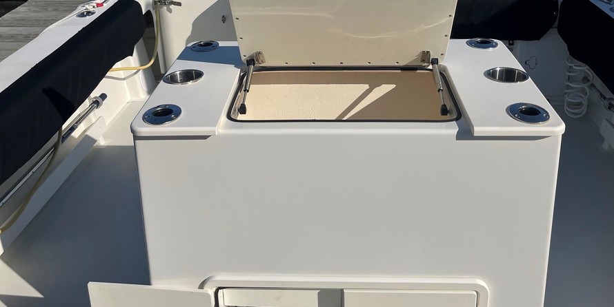 Parker 2820 XLD Sport Cabin