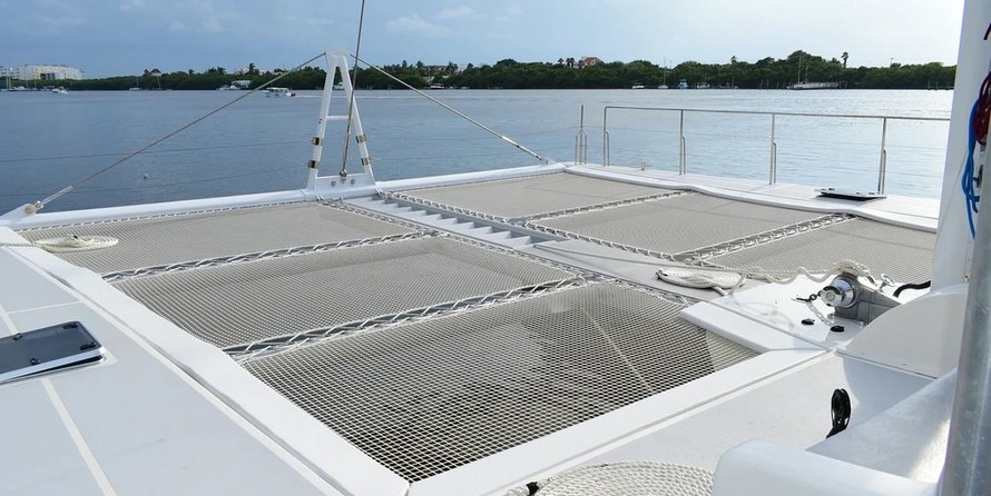 Nautitech dufour custom med 82