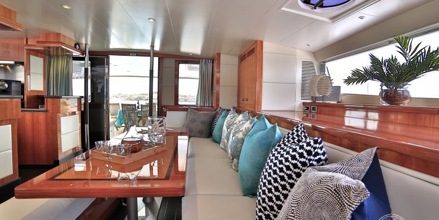 Fountaine Pajot Galathea 65