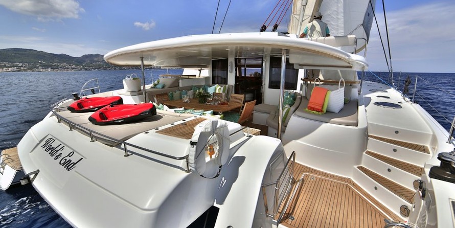 Fountaine Pajot Galathea 65