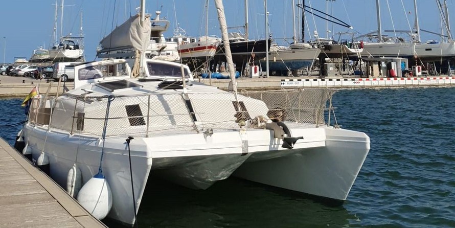 Prout snowgoose 37 elite