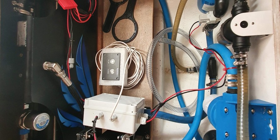 Prout snowgoose 37 elite