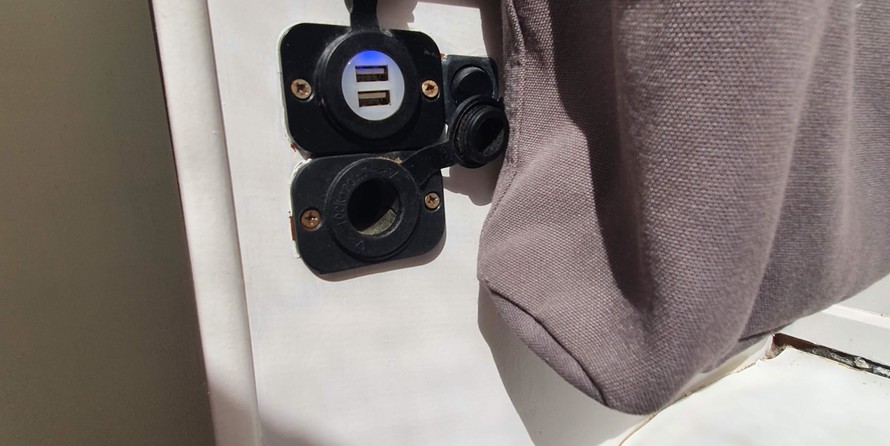 Prout snowgoose 37 elite