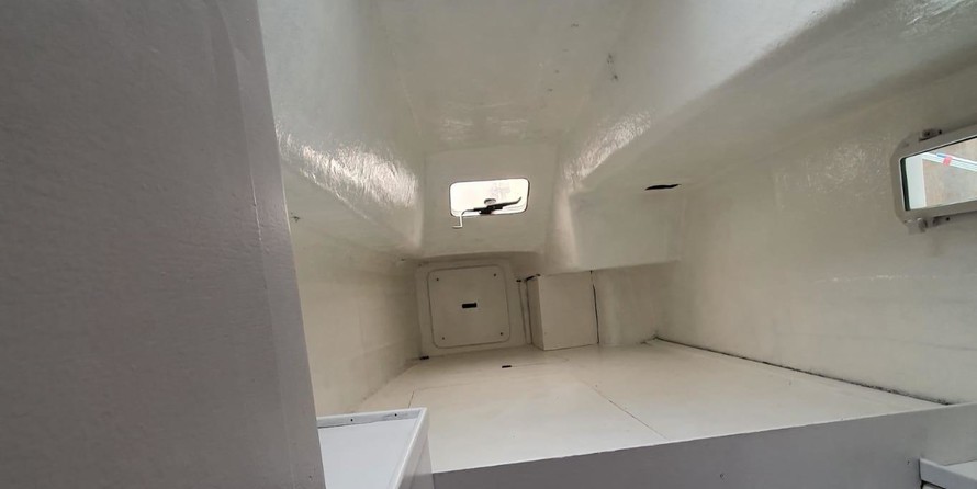 Prout snowgoose 37 elite