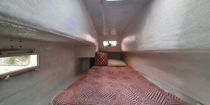 Prout snowgoose 37 elite