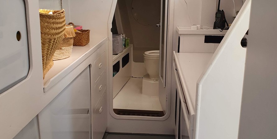 Prout snowgoose 37 elite