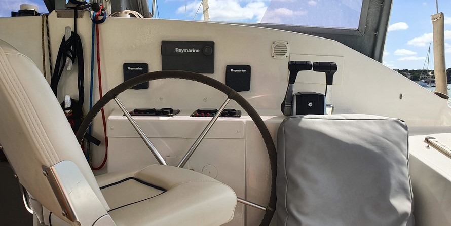 Prout snowgoose 37 elite