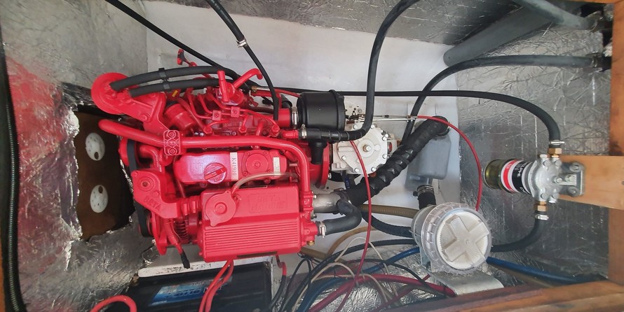 Prout snowgoose 37 elite