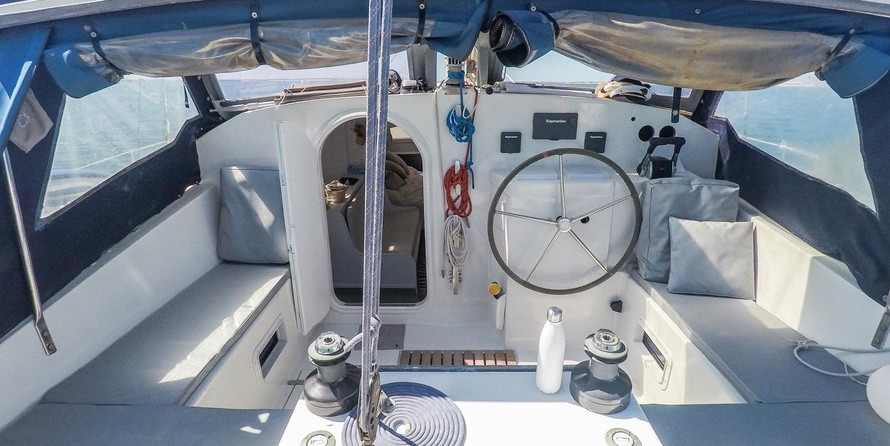 Prout snowgoose 37 elite