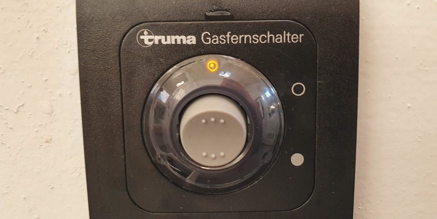 Prout snowgoose 37 elite