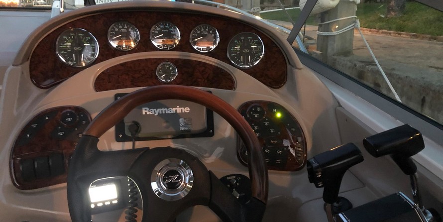 Sea Ray 280 Sundancer