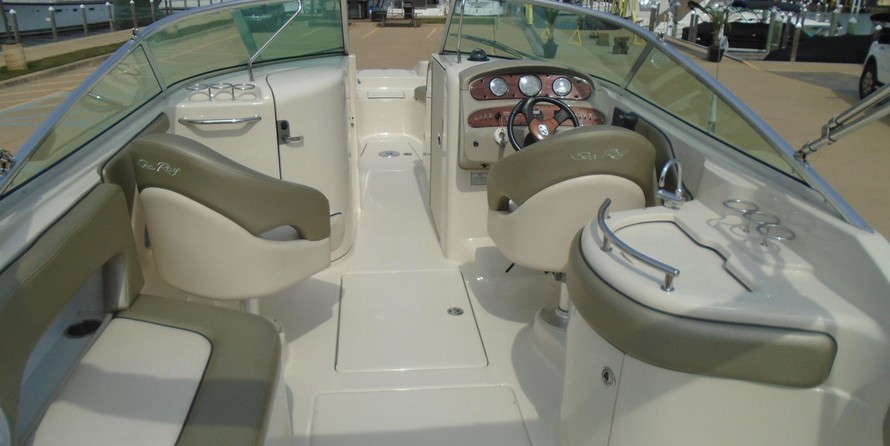 Sea Ray 270 SUNDECK