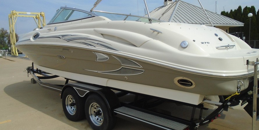Sea Ray 270 SUNDECK