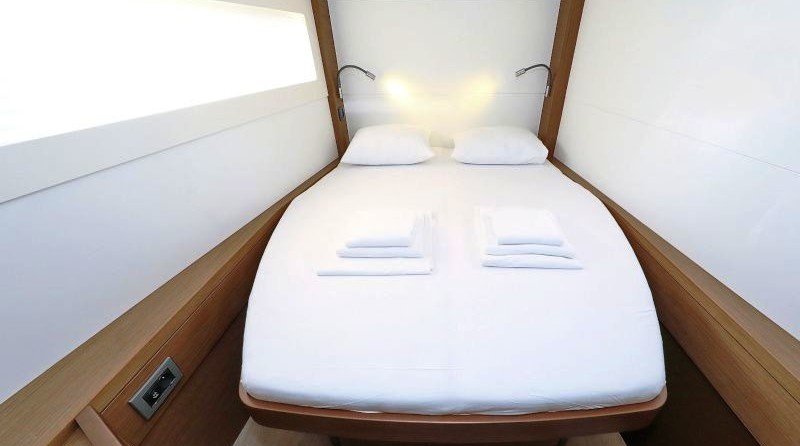 Lagoon 46