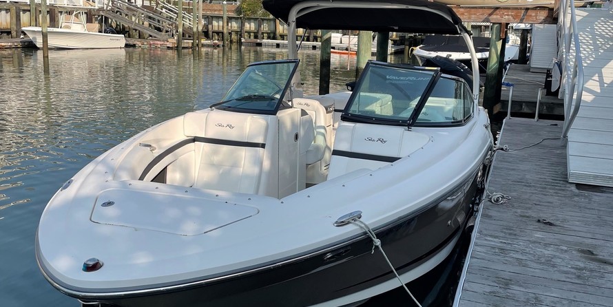 Sea Ray 270 SLX