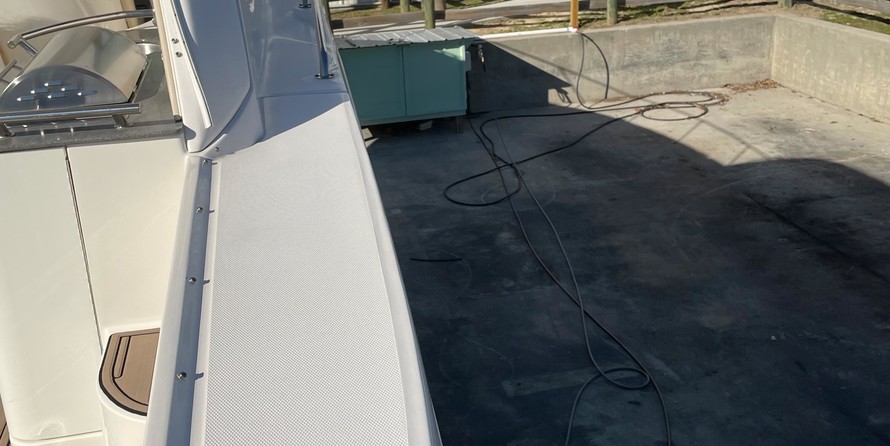 Sea Ray 370 Sundancer