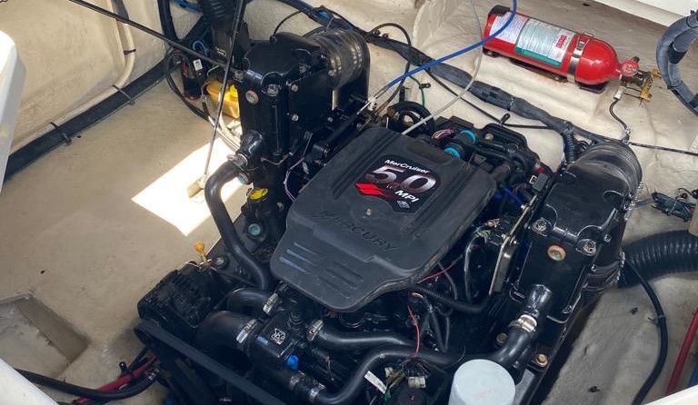 Sea Ray 240 Sundancer