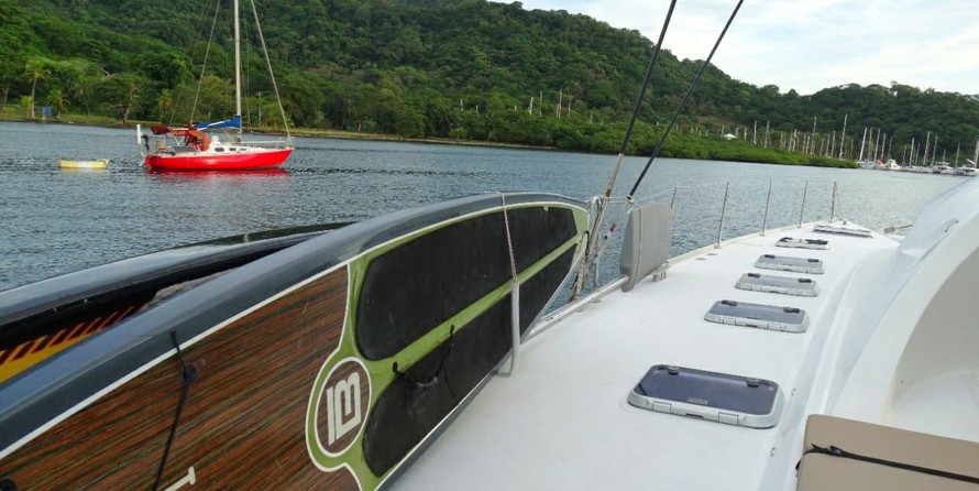 Lagoon 570