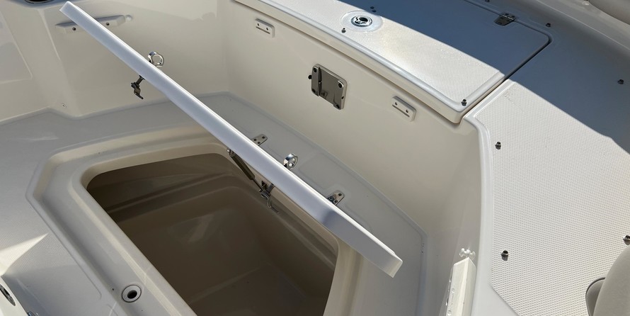 Boston Whaler 330 Outrage