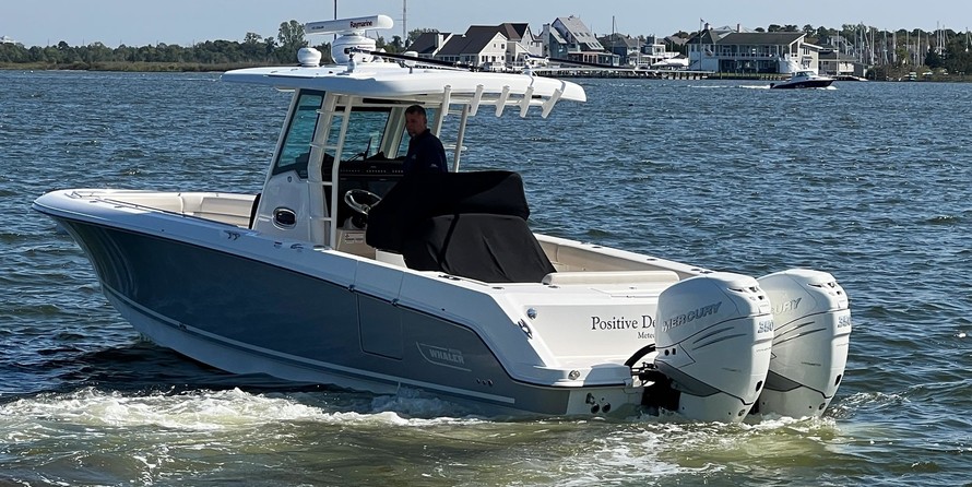Boston Whaler 330 Outrage