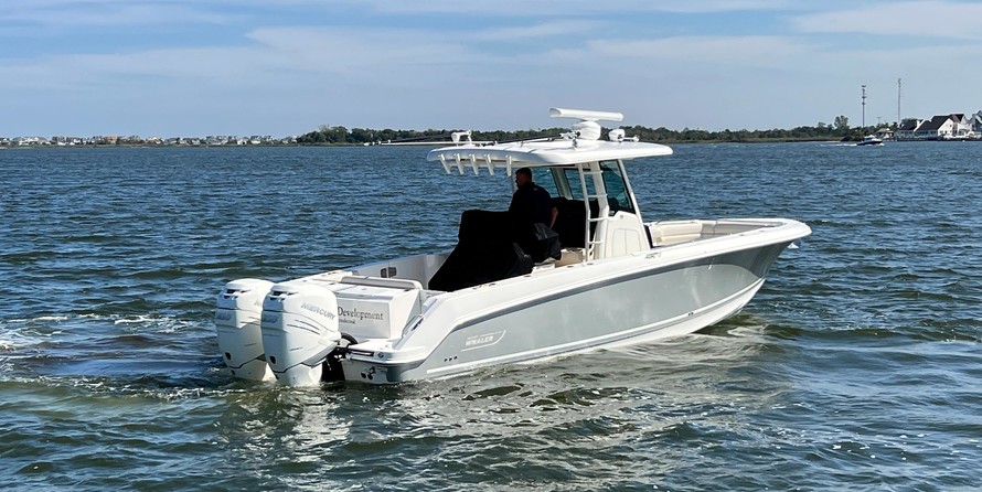 Boston Whaler 330 Outrage