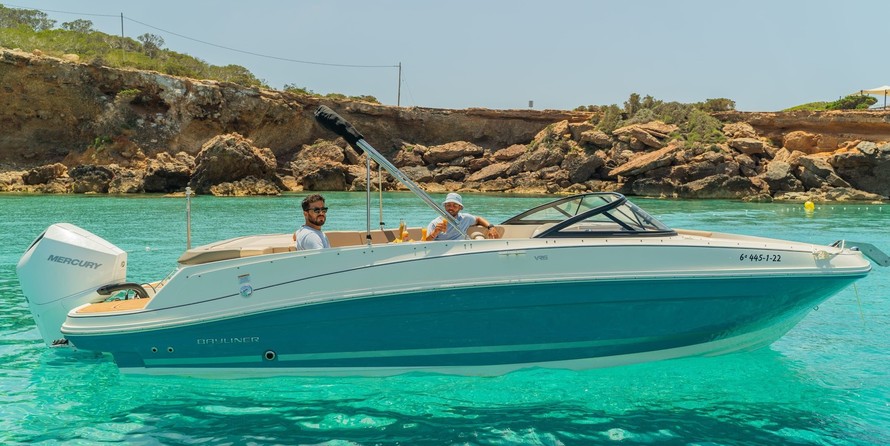 Bayliner VR6 BOWRIDER