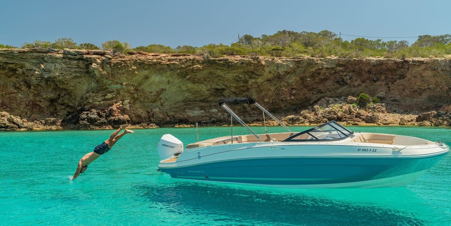 Bayliner VR6 BOWRIDER