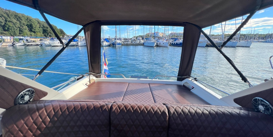 Sunseeker custom 37.40ft