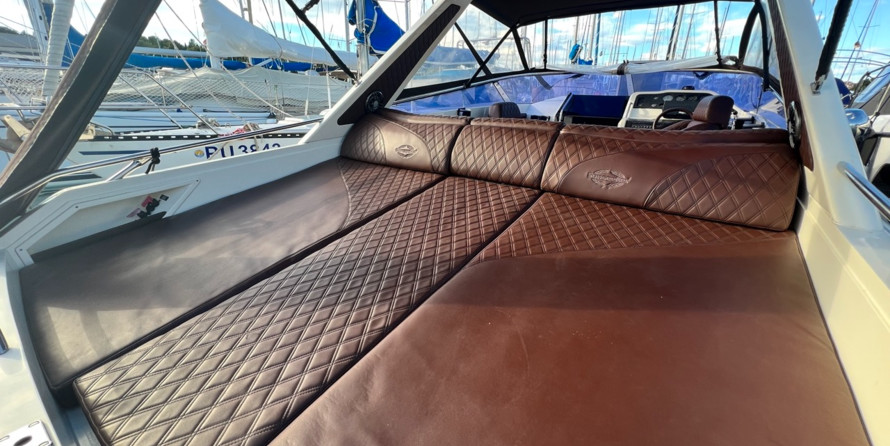 Sunseeker custom 37.40ft