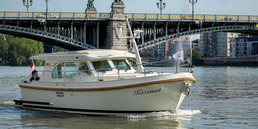 Linssen Grand Sturdy 30.0 Sedan