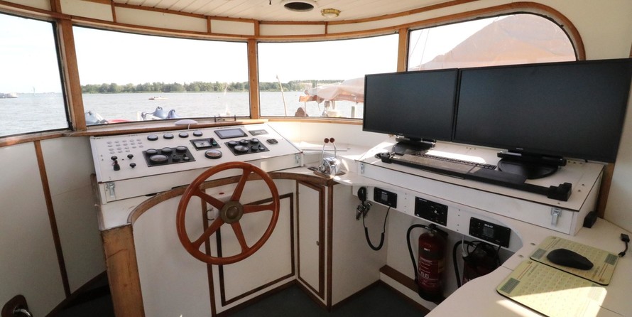 Offshore research survey vessel