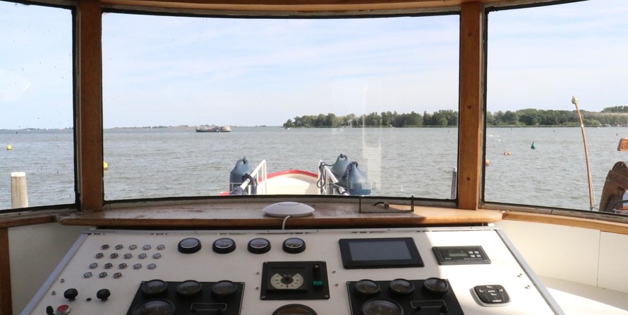 Offshore research survey vessel