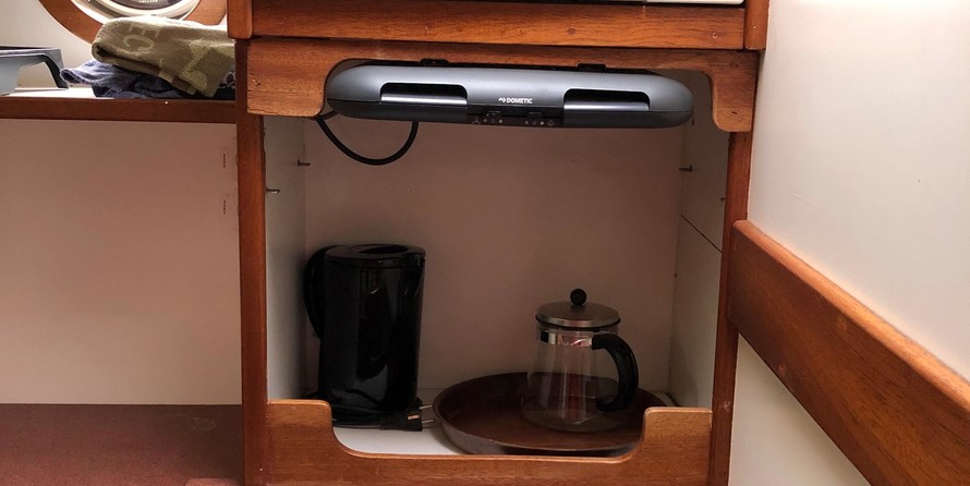 Offshore research survey vessel