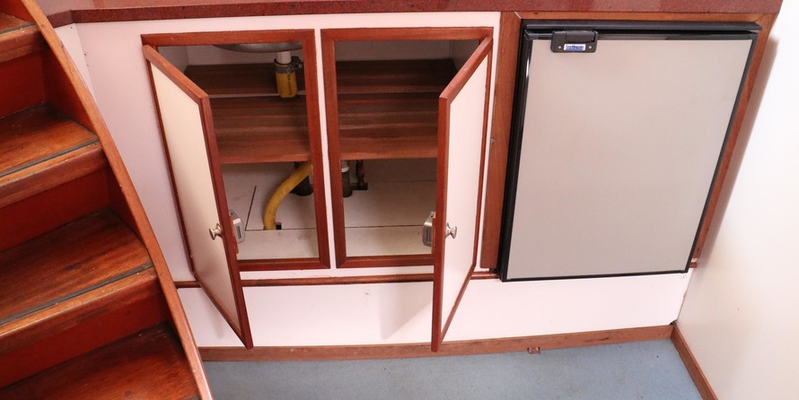 Offshore research survey vessel