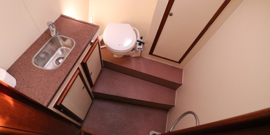 Offshore research survey vessel