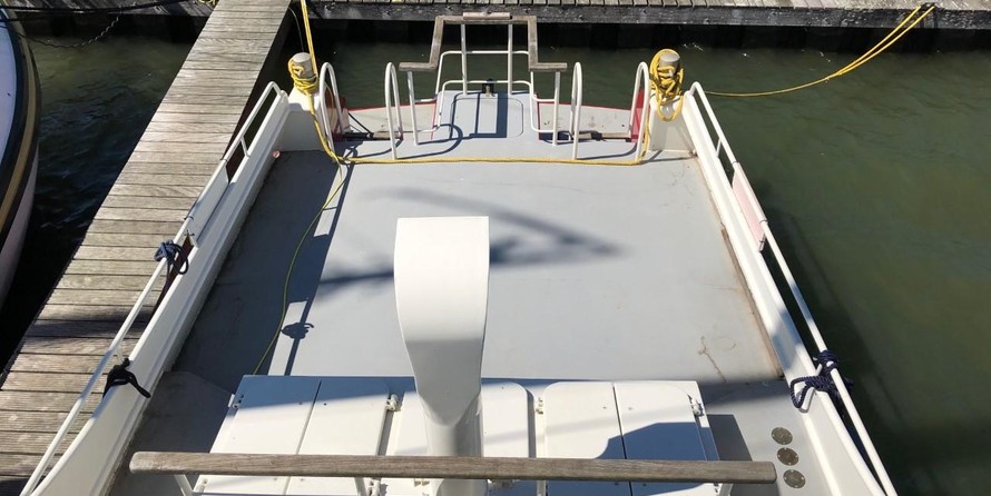 Offshore research survey vessel