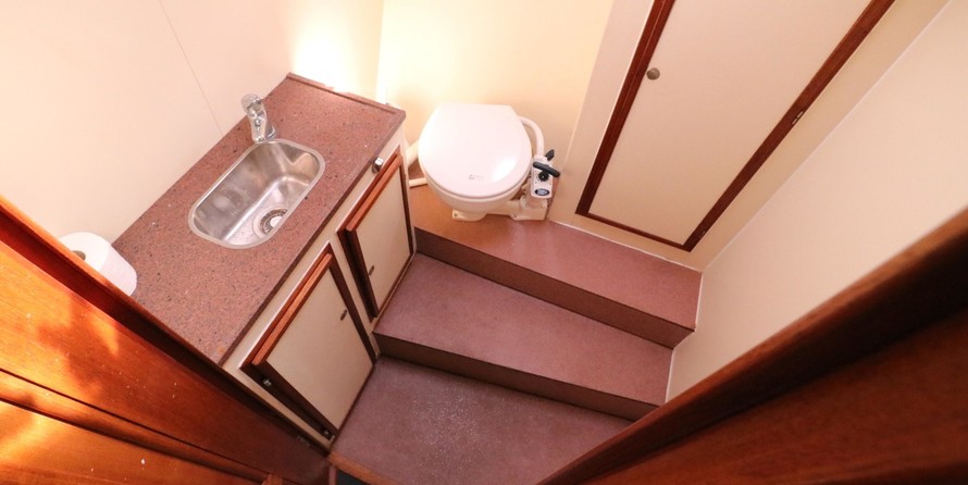 Offshore research survey vessel