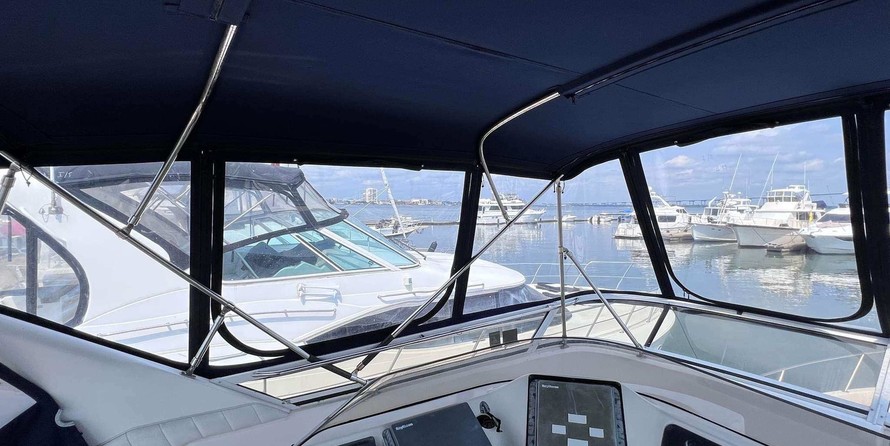 Sea ray 450 express bridge