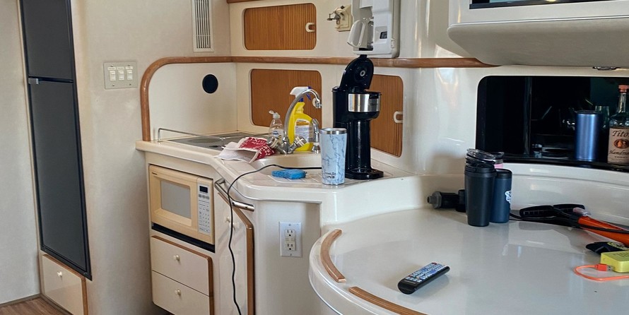 Sea ray 450 express bridge