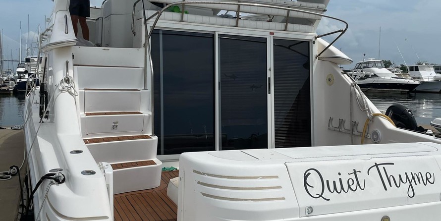 Sea ray 450 express bridge