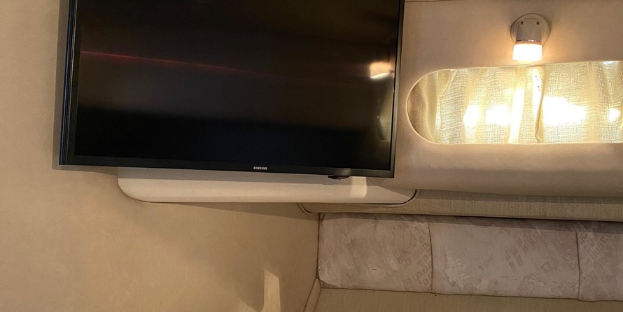 Sea ray 450 express bridge