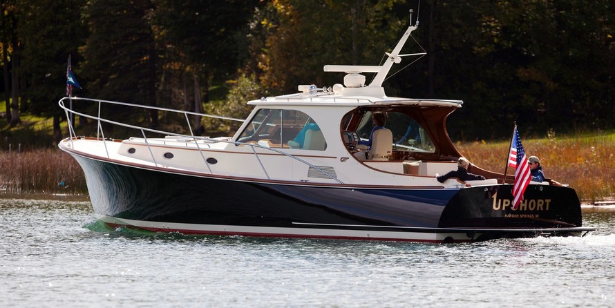 Hinckley Talaria 48 MKII